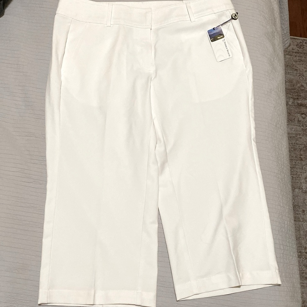 Pebble Beach Golf set top and capri in white